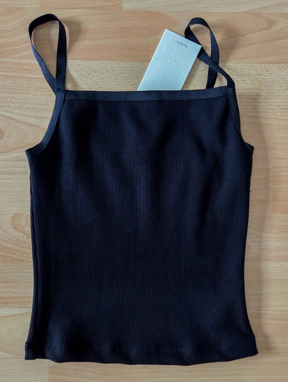 Donni Satin Trim Ribbed Camisole NWT - Picture 5 of 7